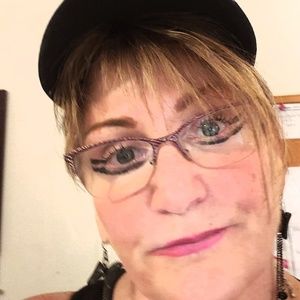 Meet your Posher, Patricia